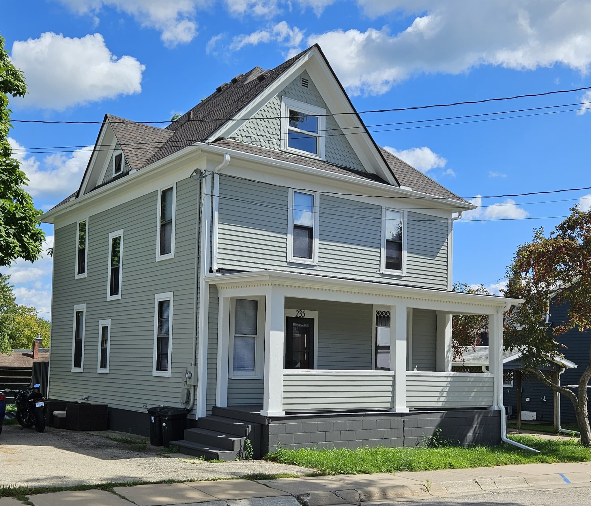 235 N Bonson St