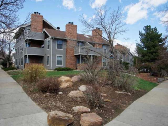 Condo on the Hill Available Aug 2026