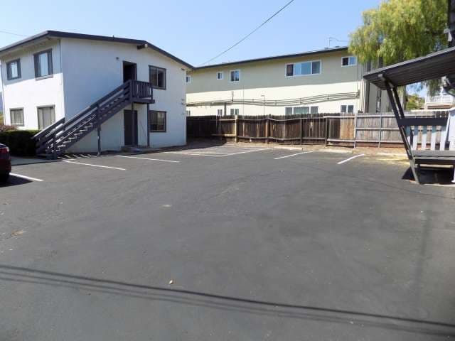 0132 183 Stenner Street