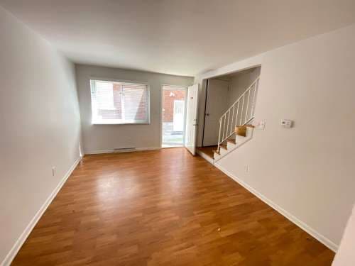 W 10th Ave 39-41 BSS