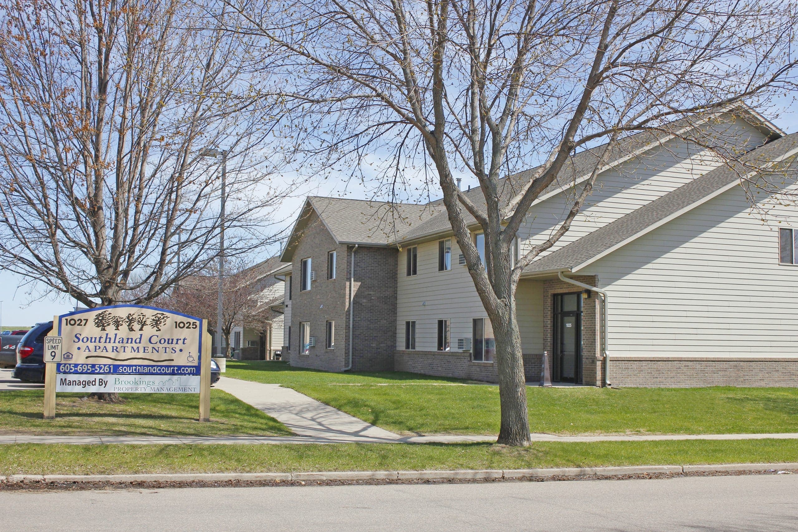 Southland Court Apartments