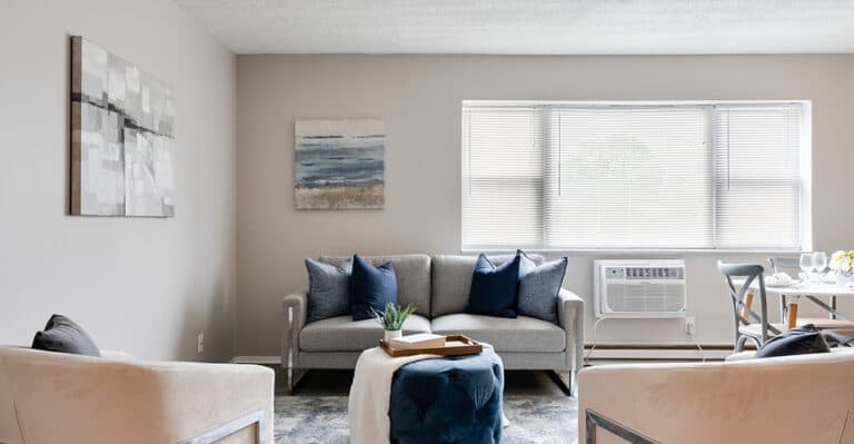 High Pointe Apartments