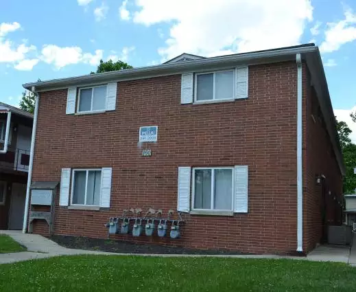 160 E Norwich Ave