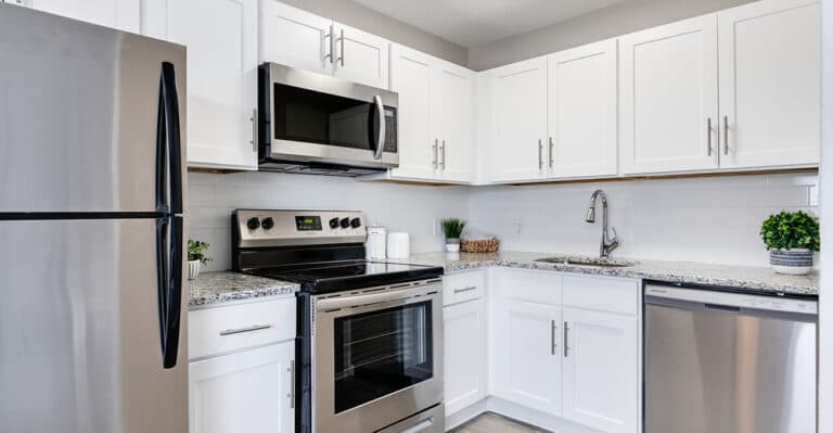 High Pointe Apartments