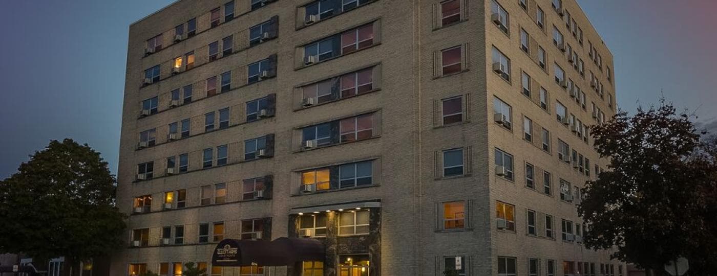 Elliott Arms Apartments