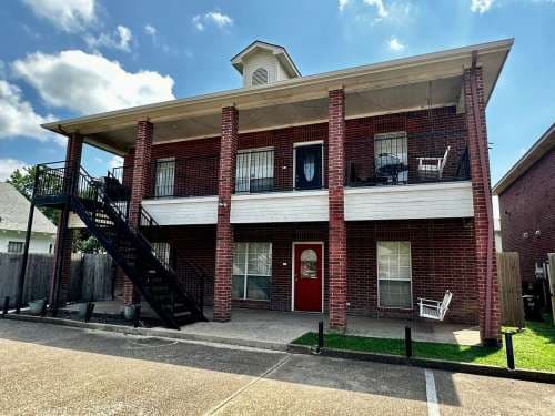 4/4 Duplex in the Baylor Bubble!
