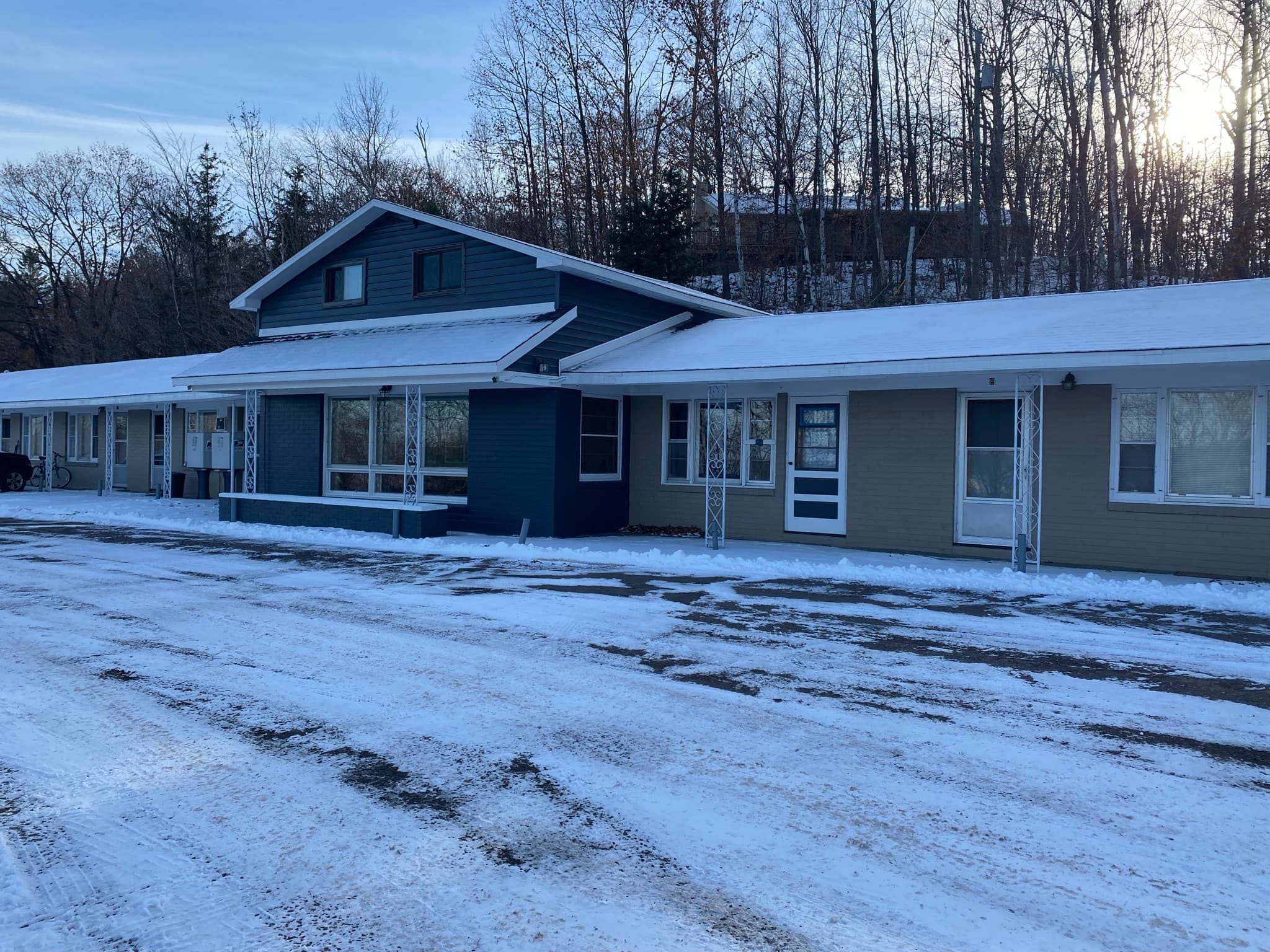 4+ Bedroom Houses Available!