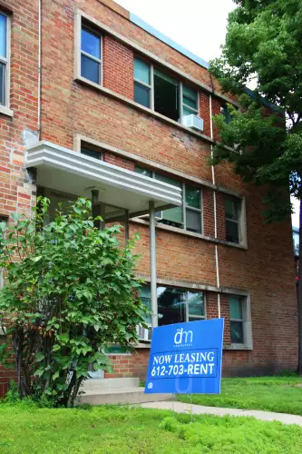 8th on Campus