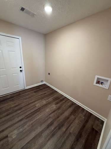 Nestled Tri-Plex in the Heart of Greenfield
