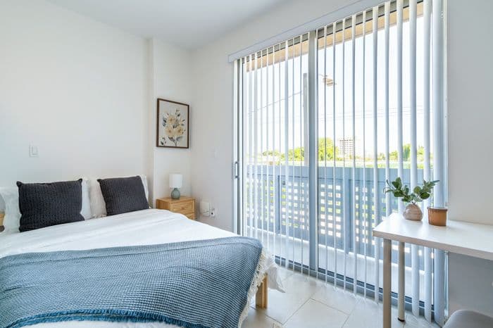 Fllat - Coliving & Student Housing (Miami Shores - 471 NE 83rd St)