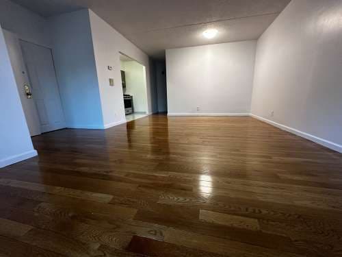 11 JONES STREET Apt 13