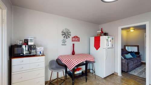 2bedroom duplex with a single car garage