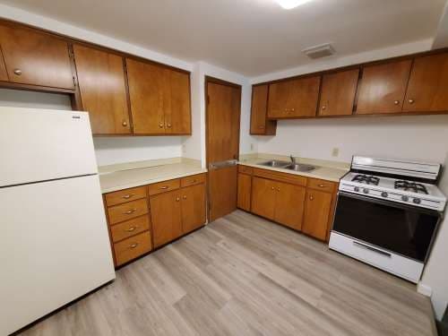 Walnut St 2115