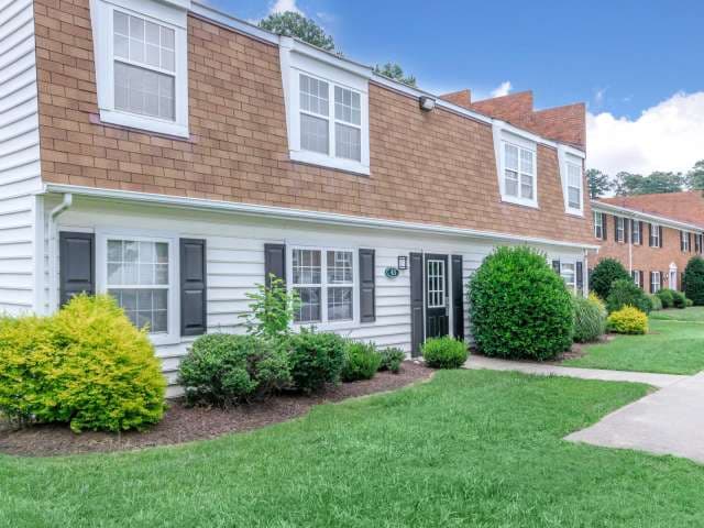 TANGLEWOOD APARTMENTS