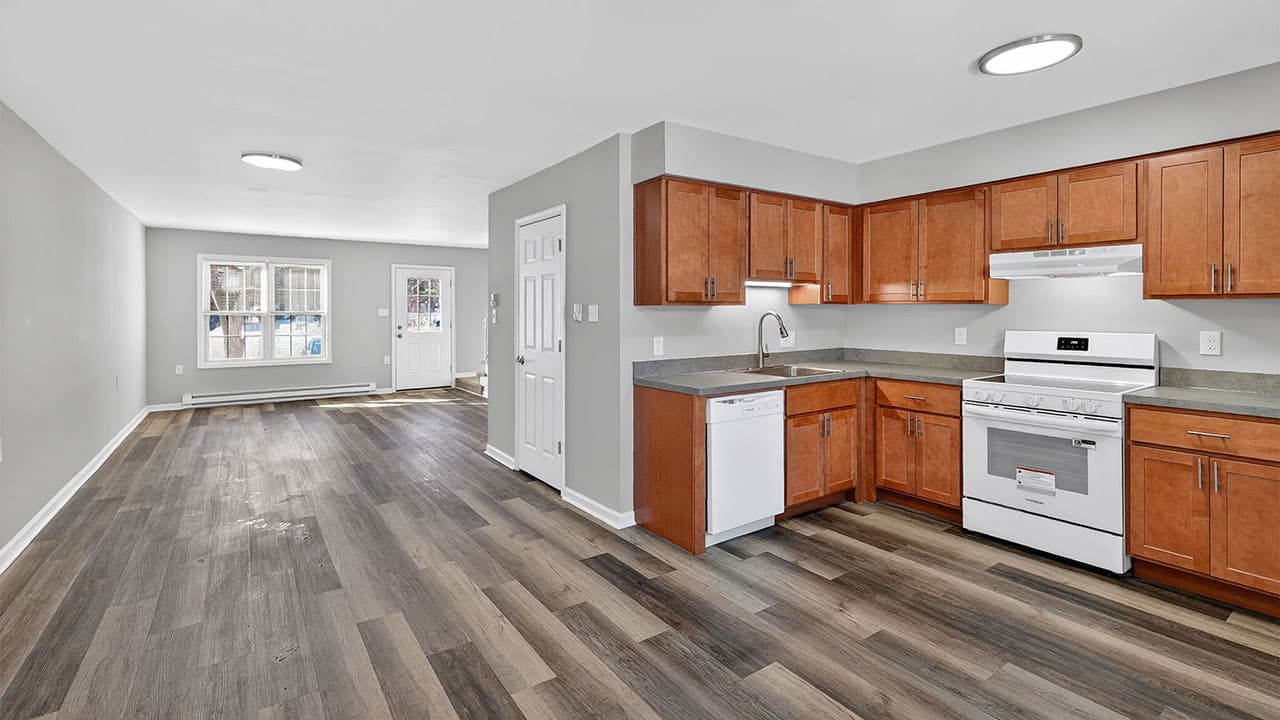 Waters Edge Apartments