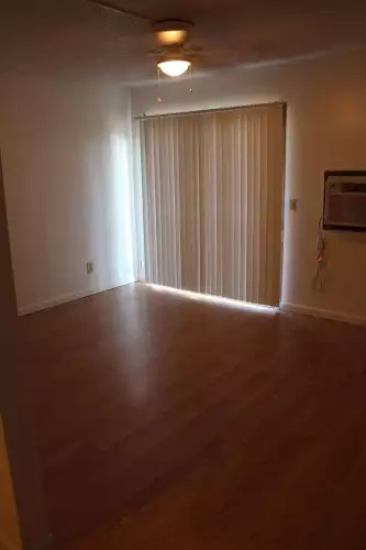 Efficient 1 Bedrooms at the Knolls