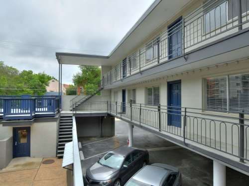 Sandpiper Apartments