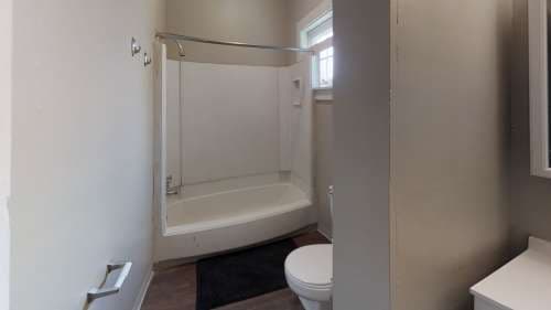 348 King Ave