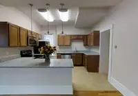 186 E 11th Ave