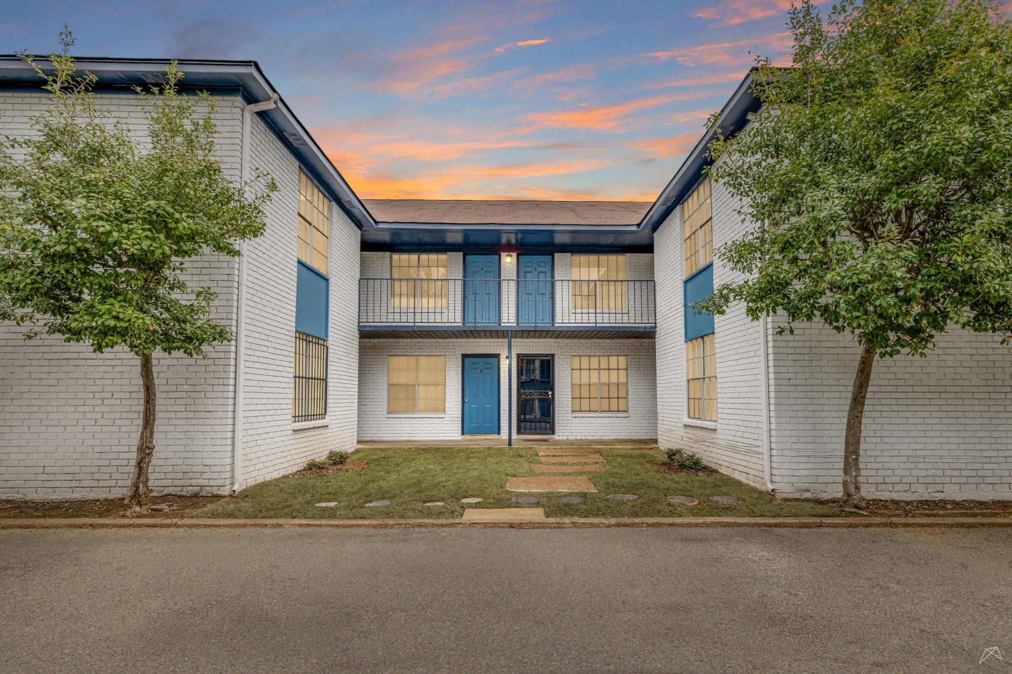 University Crossing Apartments