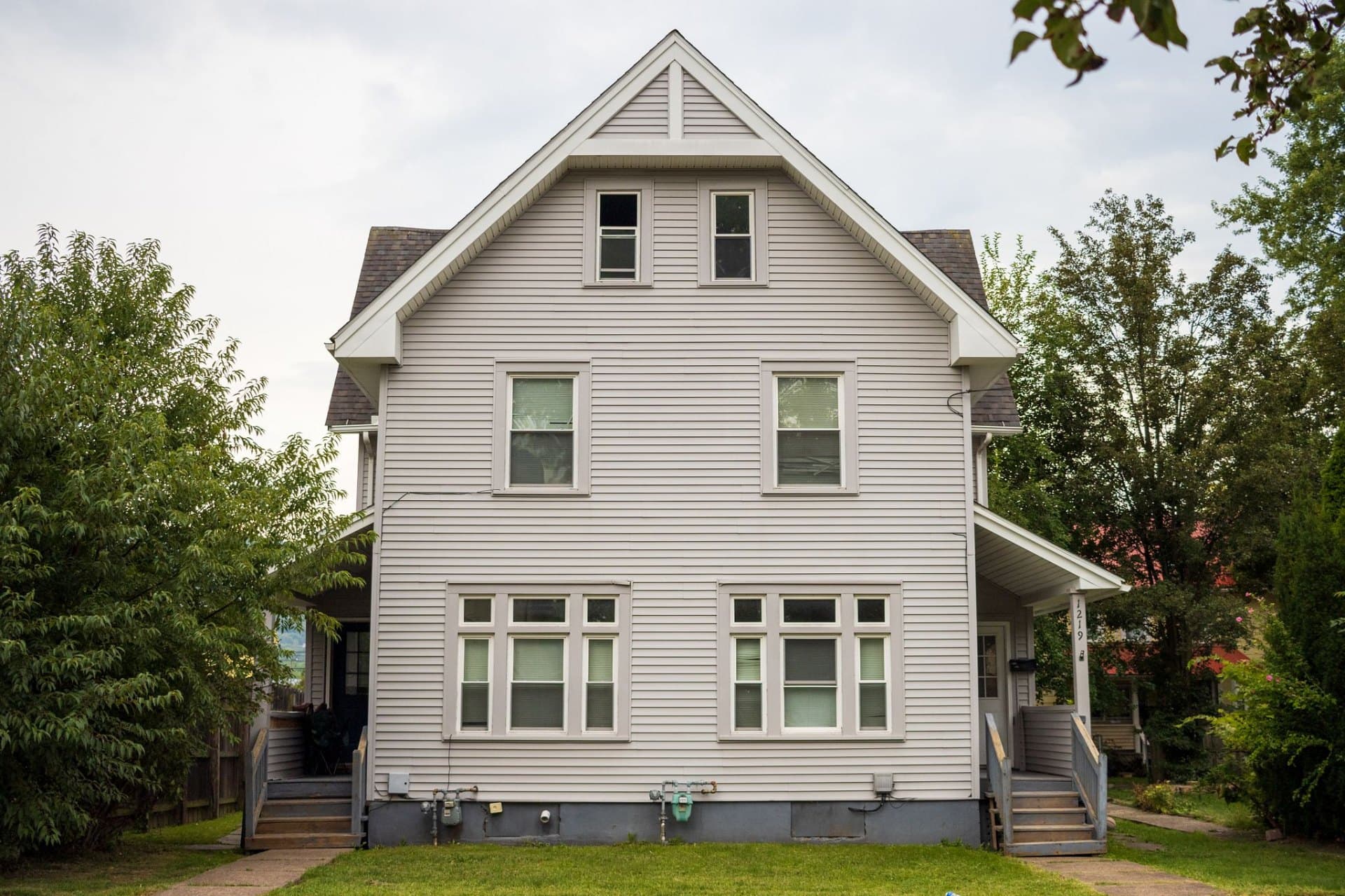 1217 & 1219 Vine Ave