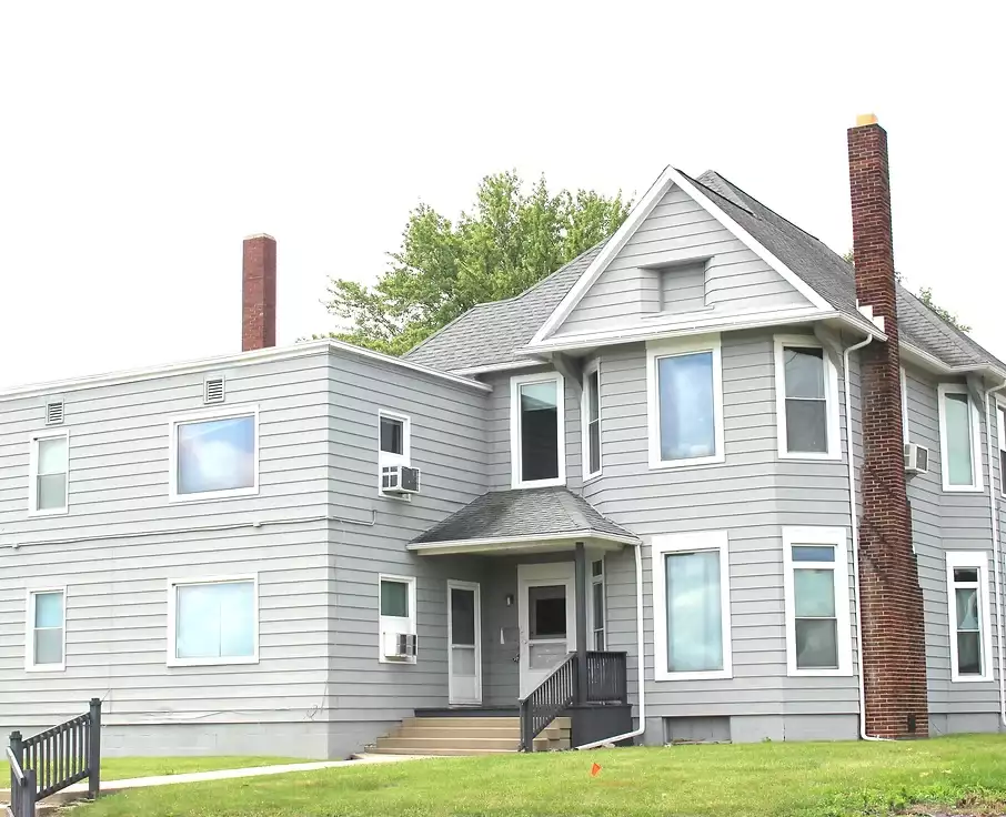 713 N. Wheeling Ave