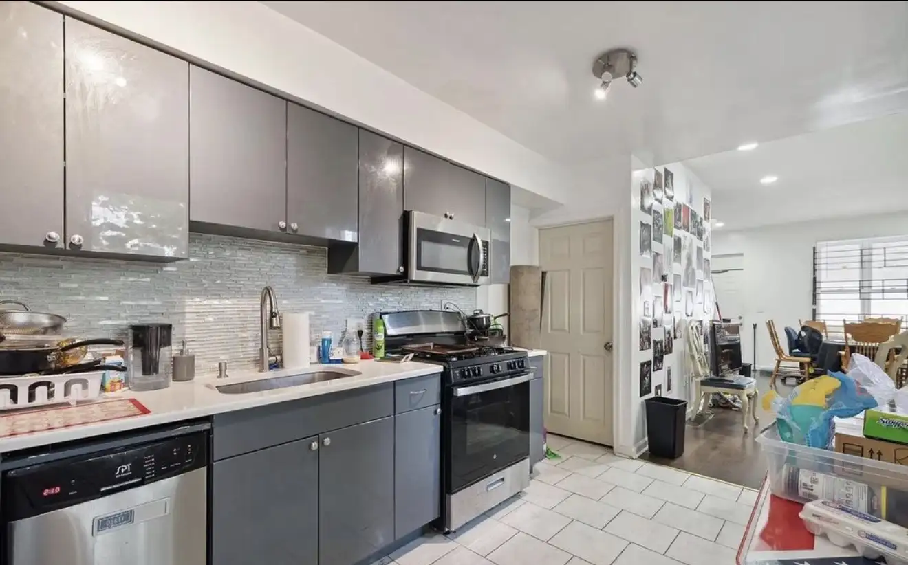 1604 W Montgomery Ave