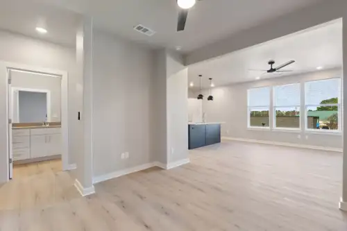 Centerstone Market + Lofts