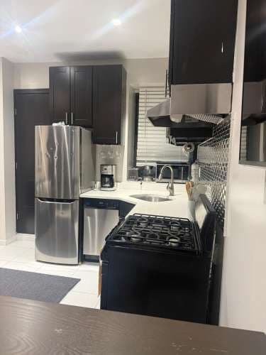 Fully Furnished 3-Bedroom Apartment Near Columbia University | Laundry In Unit | Pet Friendly