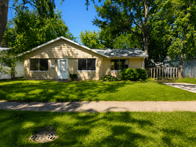 1109 Austin Dr
