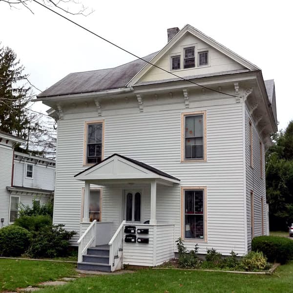 45 Maple St
