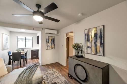 Alegre Apartments