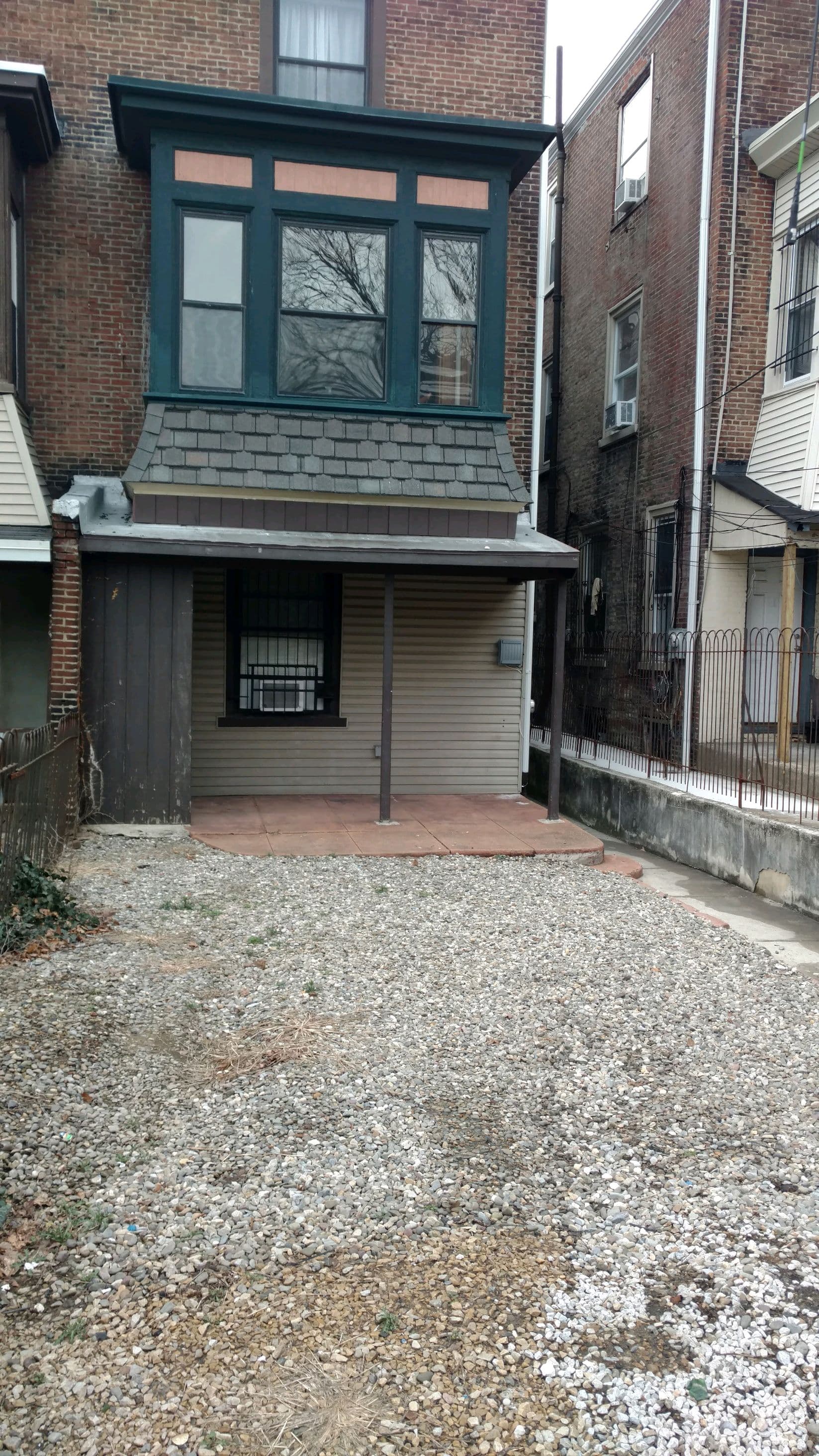 4012 Spruce Street