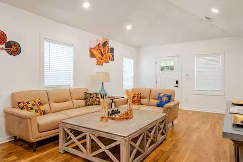 Beautiful Beltline Bungalow Walk to AUC