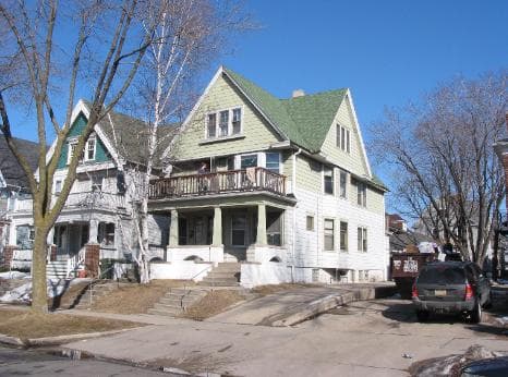 2912-2914 N Frederick