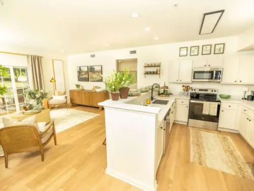 Beautiful 3 bed 3.5 bath Condo
