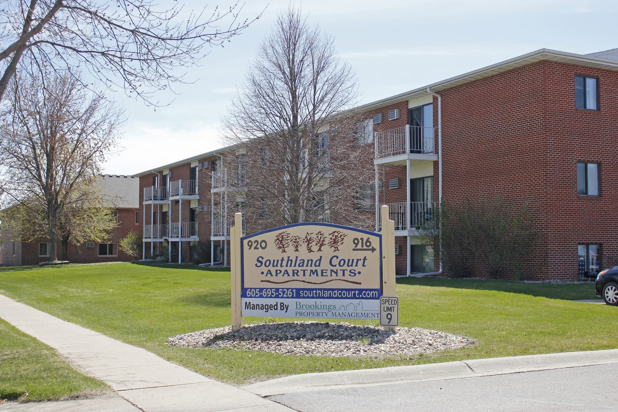 Southland Court Apartments