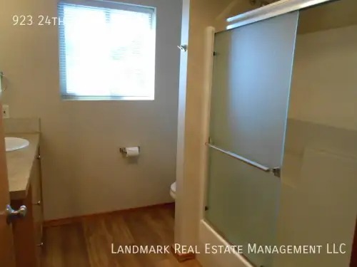 Live Near Campus – 4 Bedrooms