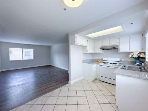 1009 S. Benito Ave