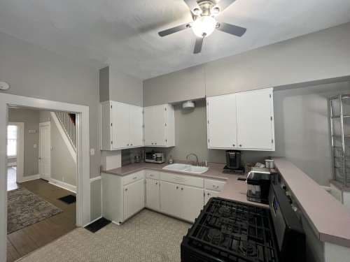 600 S. Center