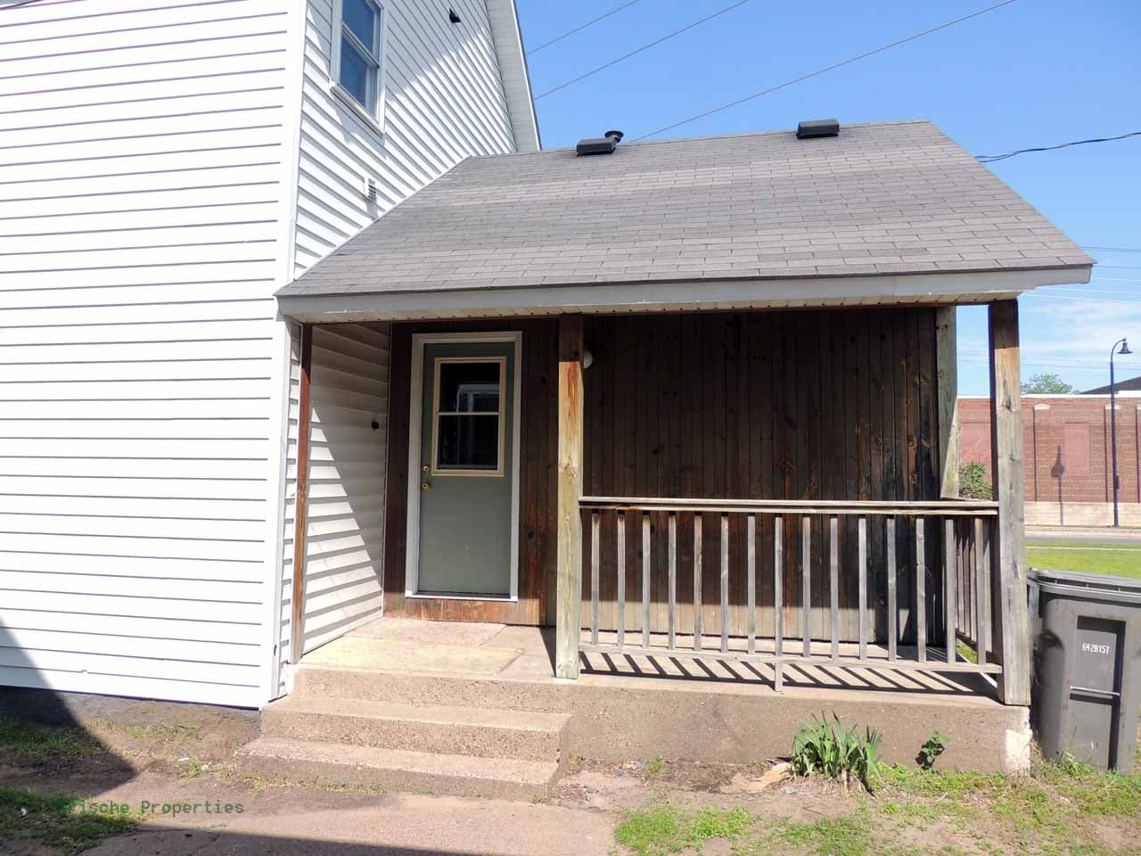 203 Chestnut Street