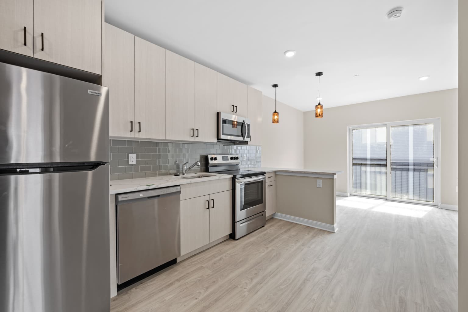 University City Apartments (40/Spring Lofts)