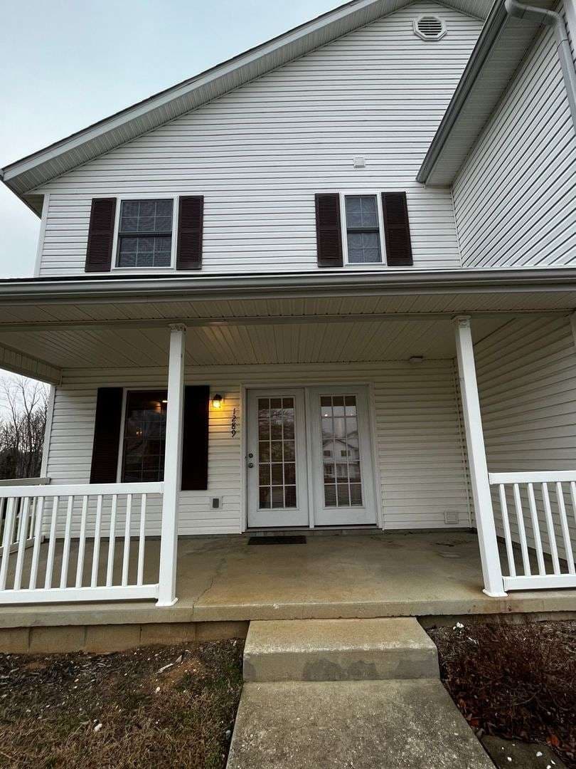 1289 Cobble Creek