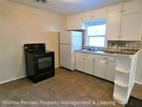 1745.5 S Washington Ave