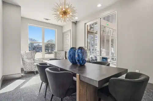 Kade Apartments
