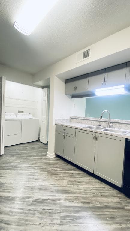 The Harbor Apartments