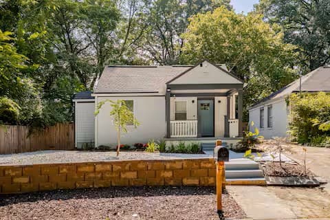 Beautiful Beltline Bungalow Walk to AUC