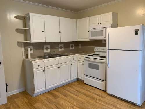Cute 1 bed/1 bath Duplex