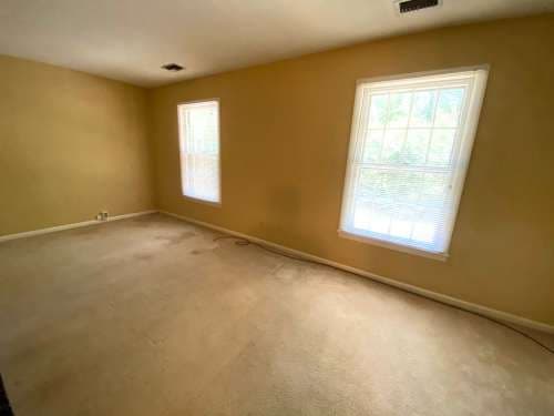 106 Strode Circle