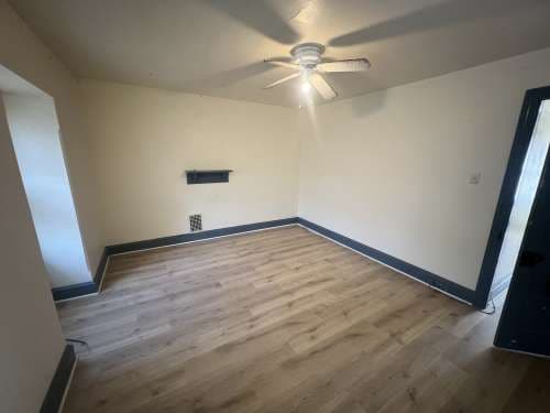 433 S High St